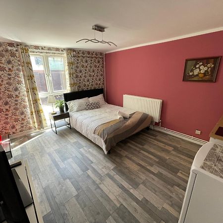 Zen Den Studio #2 Londra Dış mekan fotoğraf